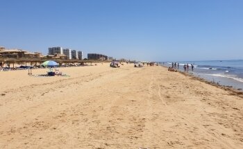 Playa de los Enebrales