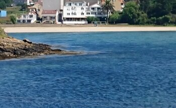 Praia de Area Da Vila