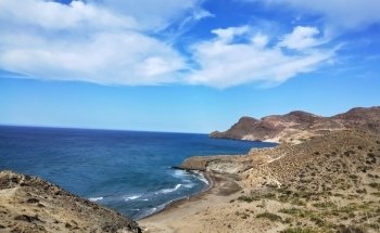Cala Chica, Cala Grande y Barronal