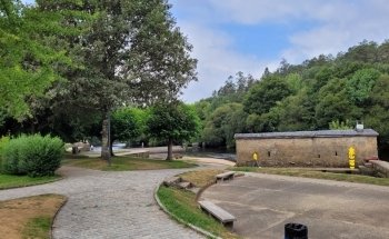 Praia fluvial de Tapia, Ames