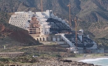Playa del Algarrobico