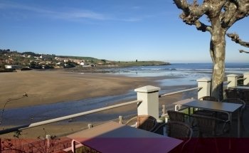 Playa de Bañugues