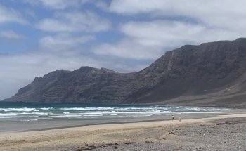 Famara