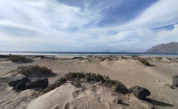 Famara