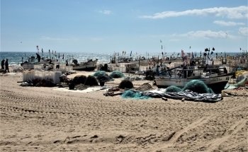 Monte Gordo Beach